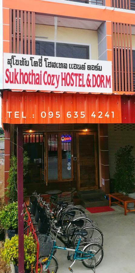 Sukhothai Cozy Hostel And Dorm Esterno foto